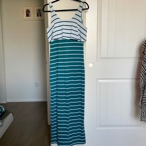 Women’s maxi dress
